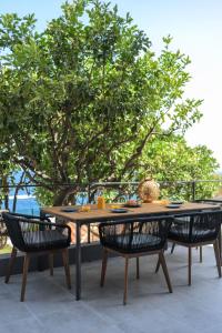 Appartements Proche Monaco, vue mer, acces plage et jardin privatif : photos des chambres
