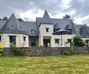 Chambre de la cime des pins - Corps-Nuds