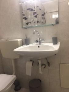 amelie qute apartment 3