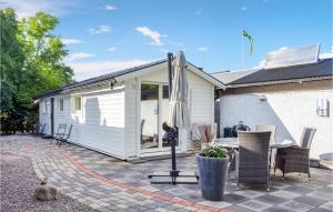 Gorgeous Home In Borgholm With Wifi