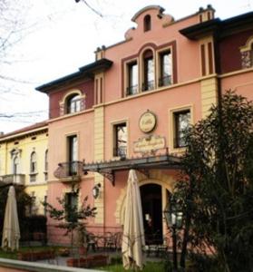 4 stern hotel Hotel Villa Regina Margherita Rovigo Italien