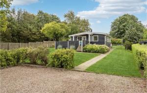 Two-Bedroom Holiday Home In Borkop