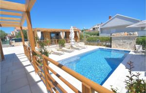 2 Bedroom Gorgeous Home In Brodarica 