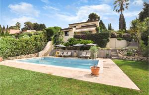 Maisons de vacances Beautiful Home In Mougins With Wifi, 3 Bedrooms And Swimming Pool : photos des chambres