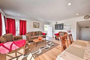 Mtn-View Home < 1 Mi to Lake Elsinore!