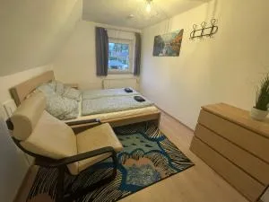 #8 Doppelzimmer mit Gemeinschaftsbad - Buxheim