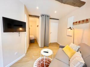 Cosy & Chill Appartements - Au coeur du village de Cotignac, en Provence : photos des chambres