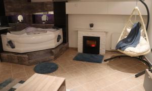 Renovated Apartment with Jacuzzi in Novi Sad
