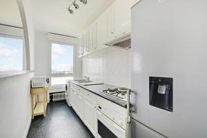 Appartements Amazing panoramic view facing Parc de La Villette - Apartment 4P : photos des chambres