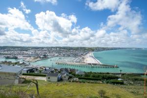 Maisons de vacances Les Goelands maison avec vue sur port et falaise : photos des chambres