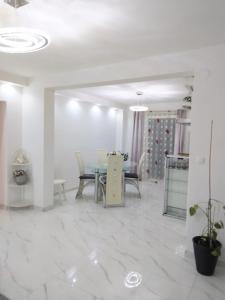 Apartmani Laštro 
