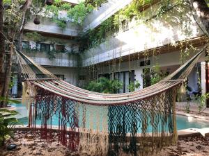 Find the way, find yourself! B7