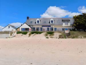 Appartements Appartement pour 3 personnes Sur la plage Les pieds dans leau : photos des chambres