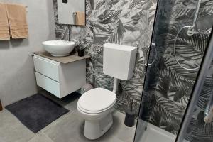 Family-friendly apartments with swimming pool Pomer, Medulin - 17681