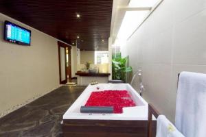 Avery Le Nixsun Villas Ungasan with Free access to Gym center by Waringin Hospitality