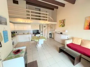 Appartement Duplex Climatisé, Quartier Richelieu, Proche Plages, Garage, Cap d'Agde - FR-1-749-18 - مارسيلان