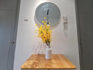 Comfy 6 Guest 2 Rooms VIM3 ISP School, Desa Parkcity, One Utama, Bandar Menjalara, Kepong, Sri Damansara, Mutiara Damansara, Damansara Perdana, Kota Damansara, Kuala Lumpur