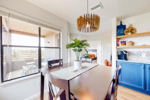 Canyon Oasis- Canyon View #3214
