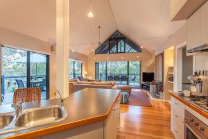 Daydreamer I Private Properties