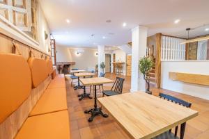 Hotel BESTPRICE Santillana