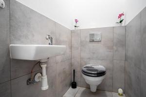 Jaracza 15 prywatne pokoje