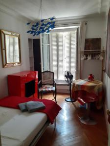 B&B / Chambres d'hotes Bed and Breakfast Paris Centre : photos des chambres