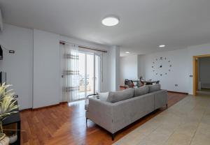 Grand View Apartment