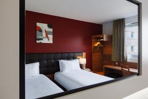 Hotels Holiday Inn Clermont Ferrand Centre, an IHG Hotel : photos des chambres