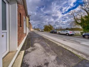 Maisons de vacances LnBnB - Petite maison au coeur de Peronne - Face aux etangs : photos des chambres