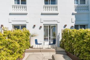 Executive Room with Sea View and Terrace room in Le Petit Nice - Passedat