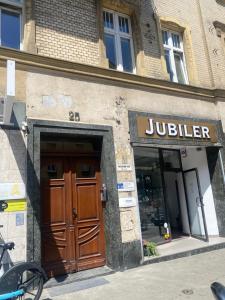 Przytulna kawalerka z balkonem 10min pieszo od DworcaGalerii