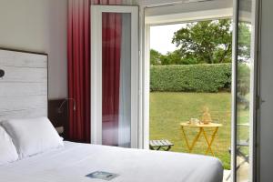 Hotels Hotel Kyriad La Rochelle Centre Ville : photos des chambres