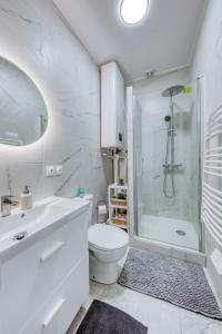 Maisons de vacances Maison 4 chambres - 12 personnes - Parking Prive - Metro 7 - Rer B - : photos des chambres
