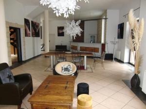 Villa Ambrosian (Haupthaus)