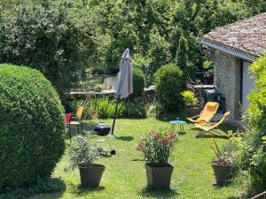 Maisons de vacances La Vayssade - Gite de Charme - 6 pers - Piscine Jacuzzi & Truffes : photos des chambres