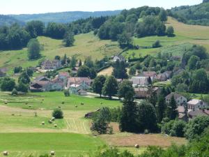 Maisons de vacances Gite La Chapelle Pleine Nature Plateau 1000 etangs : photos des chambres