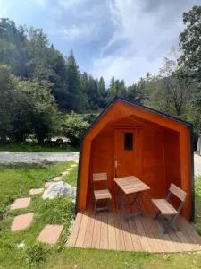 Camping & Glamping Grintovec - 普雷德沃尔