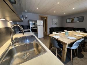 Gentianes 2 - Appartement centre village et proche pistes de ski