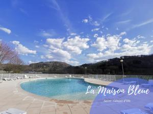 Maisons de vacances Maison de vacances avec piscines et parking! : photos des chambres