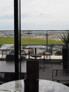 Courtyard by Marriott London Heathrow Airport