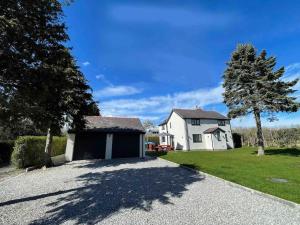 The Farmhouse at Moss Bank Farm