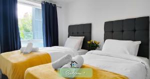 Central Apart Hotel 2BR Flats-EASY Walk to City Centre-Parking