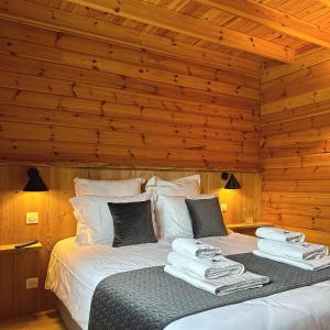 Chalets Le Familial - SPA & SAUNA - Serviettes - Peignoirs - Lits faits - Menage inclus : photos des chambres