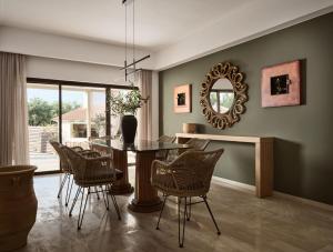 La Maison Du Maire - Luxury Villa with Private Pool, by ZanteWize