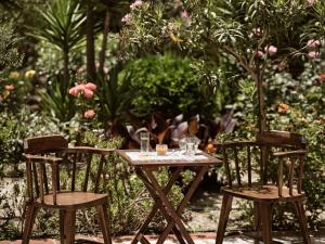 La Maison Du Maire - Luxury Villa with Private Pool, by ZanteWize