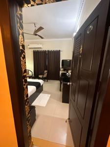 GD International Redfort