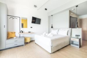 Luxury SeaSide Suites