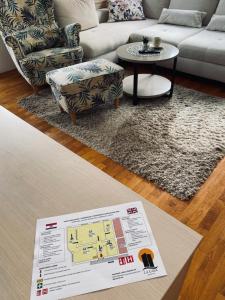 LA CASA GRADSKI VRT modern family apartment with lockable bike storage