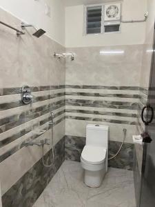 Variyar Service Apartments Unit C 1st Floor