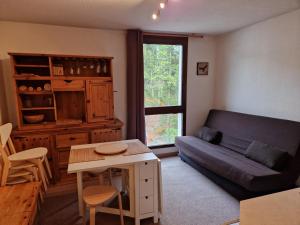 Appartements Boost Your Immo Ski Soleil Vars 919 : photos des chambres